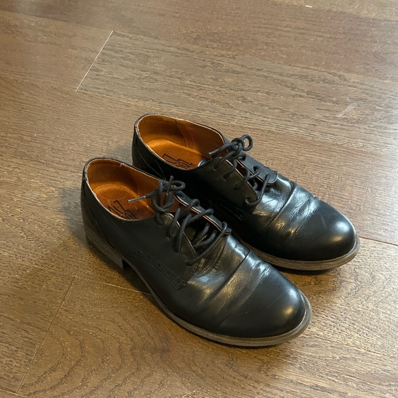 Miz Mooz Letty black leather oxfords - Picture 2 of 5